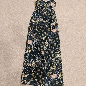 Romper/ jumpsuit/ overall